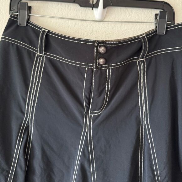 Athleta Black Fit & Flare Skort Skirt Sz 8 Built-in Shorts Athleisure Golf - Picture 3 of 7